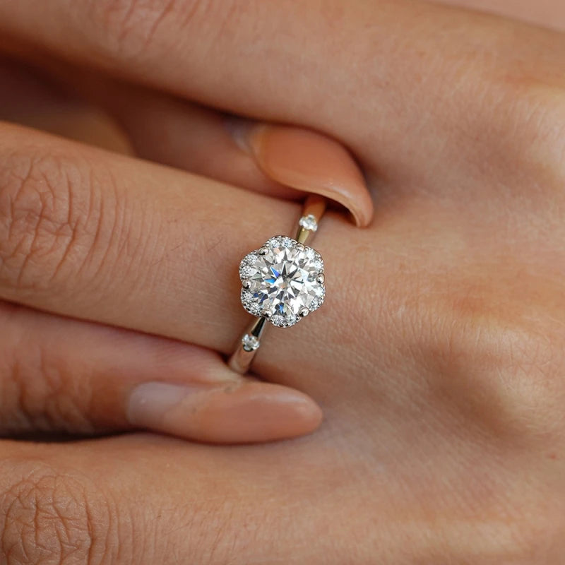 Girlfriend Valentine's Day 18K White Gold Women Wedding Band 1CT Moissanite Diamond Daughter Birthday Gift PT950 Platinum Rings